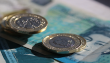 Darnau punt a nodyn pum punt.