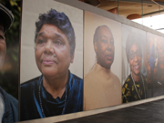 Portreadau o bobl o’r arddangosfa Windrush yn y Senedd